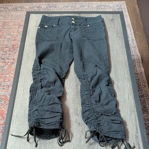 Younique Black Ankle-Cropped Jeans